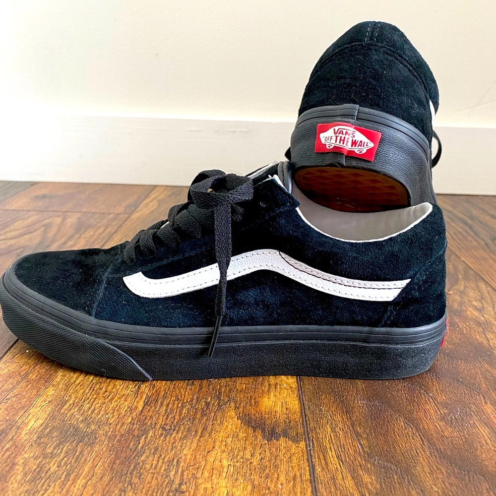 Women’s Vans size 7